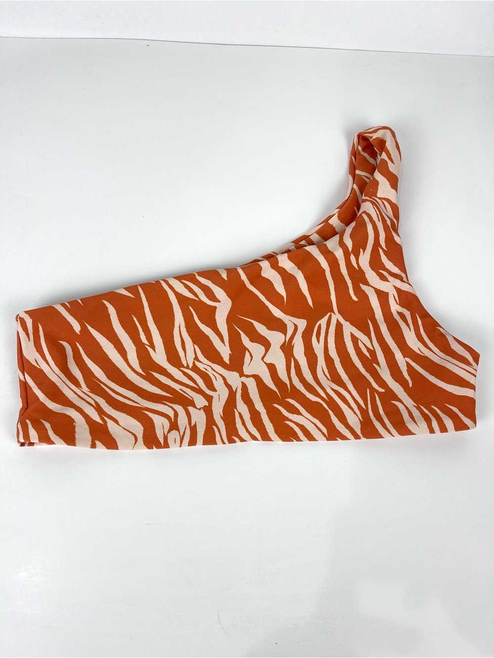 Skatie Swim Ellis One Shoulder Bikini Top Women’s Size Medium Orange Tiger Print